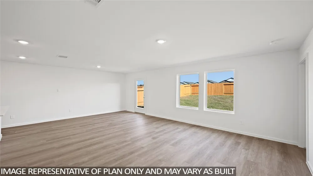 210 Paco Loop Caldwell, TX 77836