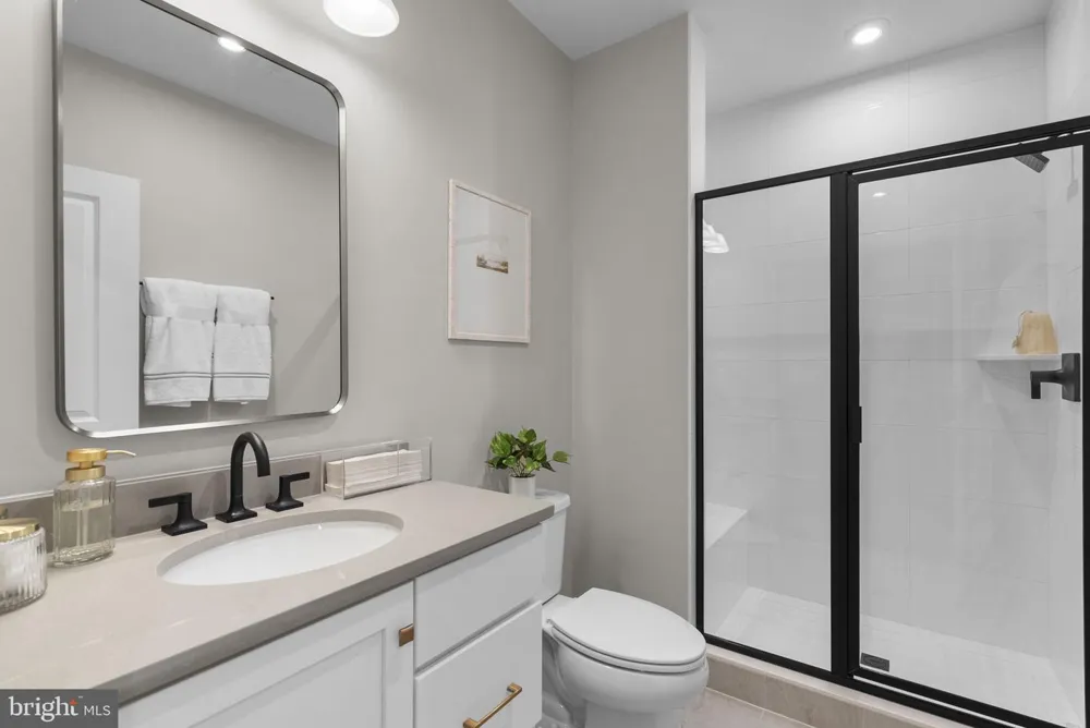 1 PRESTON FALLS WAY #SAMSON 36-F2 Brambleton, VA 20148