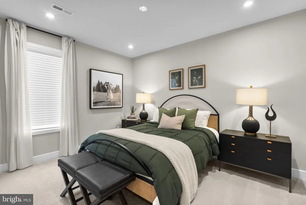 1 PRESTON FALLS WAY #SAMSON 36-F2 Brambleton, VA 20148