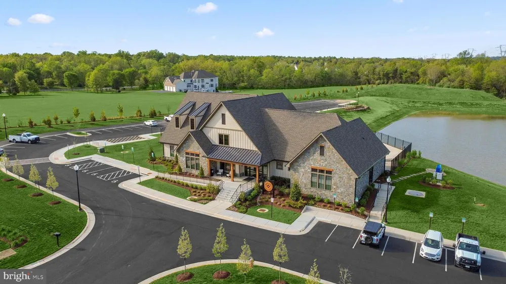 1 PRESTON FALLS WAY #SAMSON 36-F2 Brambleton, VA 20148