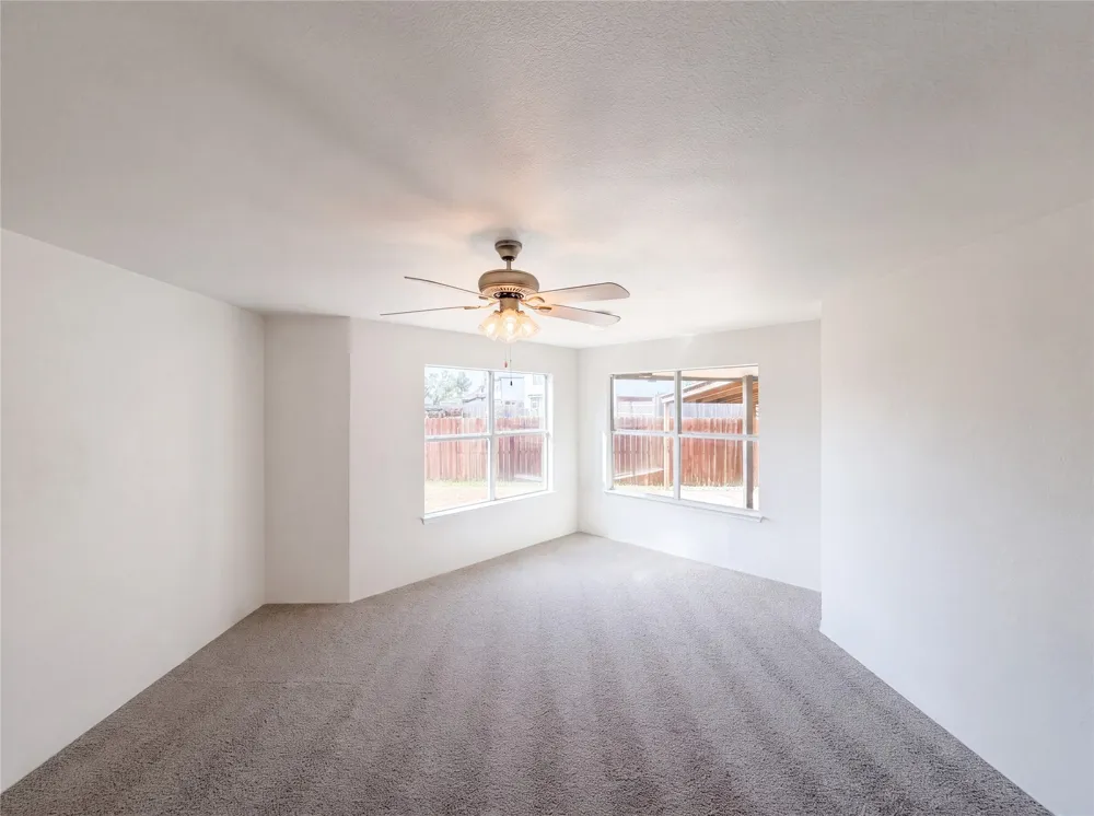 525 Del Mar Drive Ponder, TX 76259