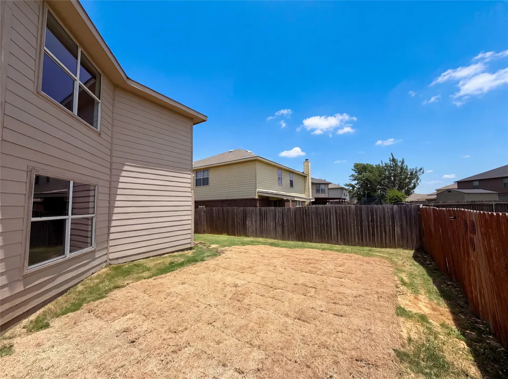 525 Del Mar Drive Ponder, TX 76259