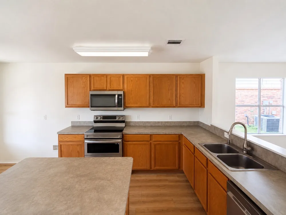 525 Del Mar Drive Ponder, TX 76259