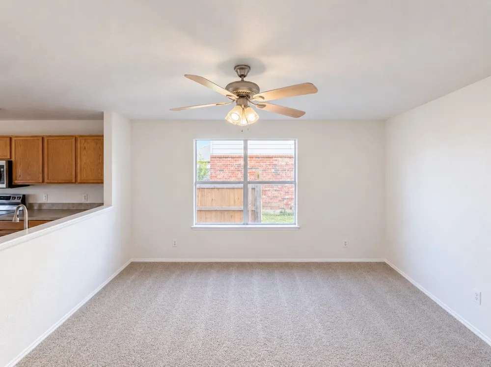 525 Del Mar Drive Ponder, TX 76259