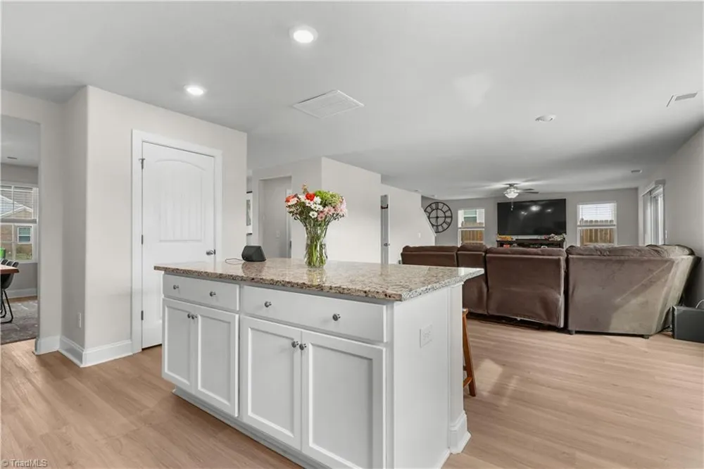 310 Mcclellan Trail Mebane, NC 27302