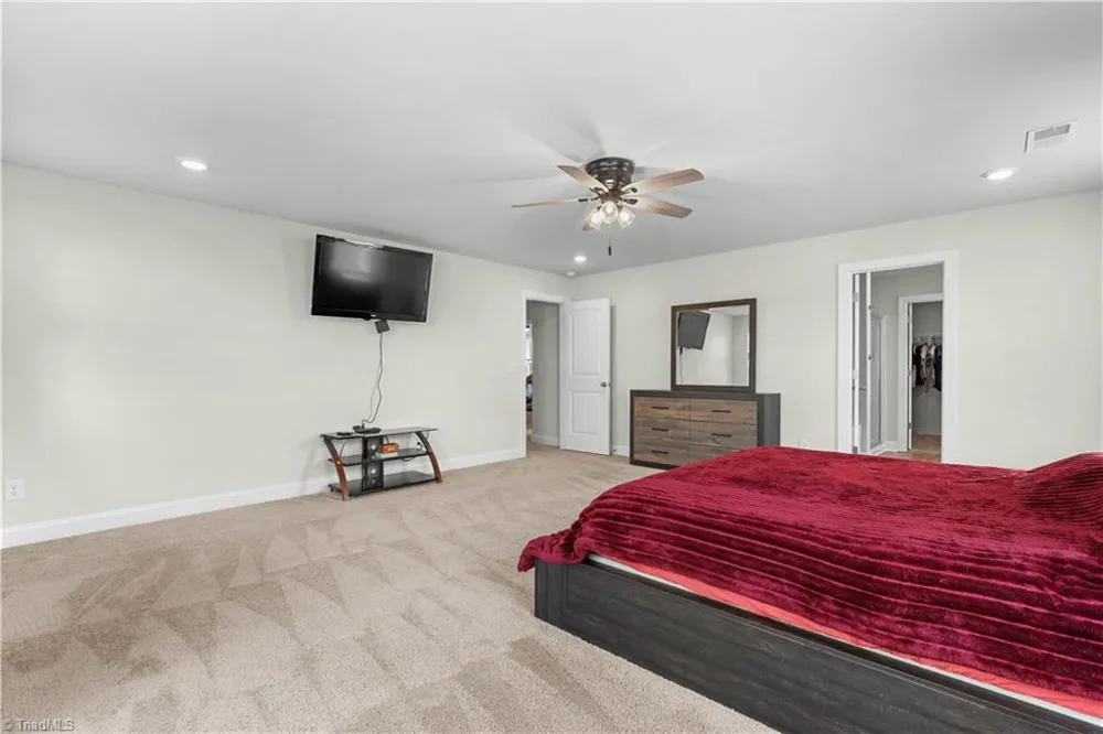 310 Mcclellan Trail Mebane, NC 27302