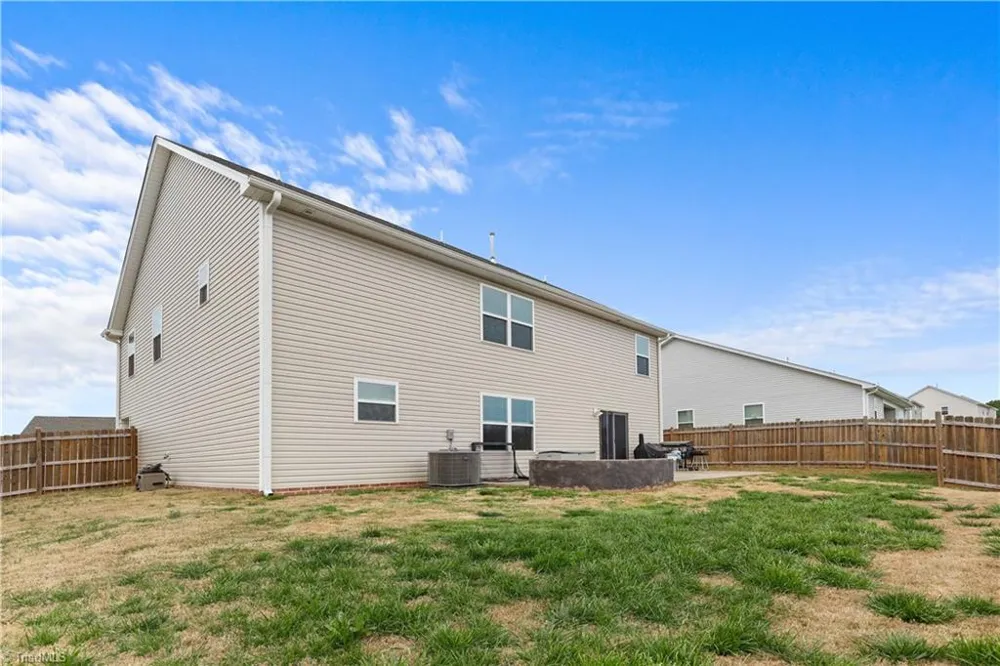 310 Mcclellan Trail Mebane, NC 27302