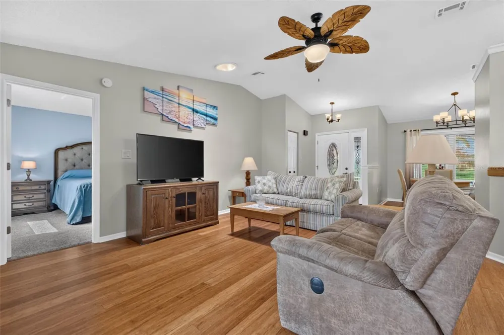 6031 SANDERLING DRIVE Lakeland, FL 33809