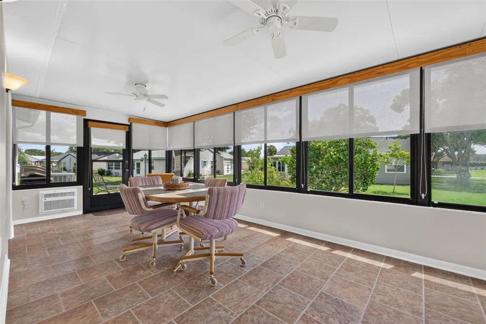 6031 SANDERLING DRIVE Lakeland, FL 33809