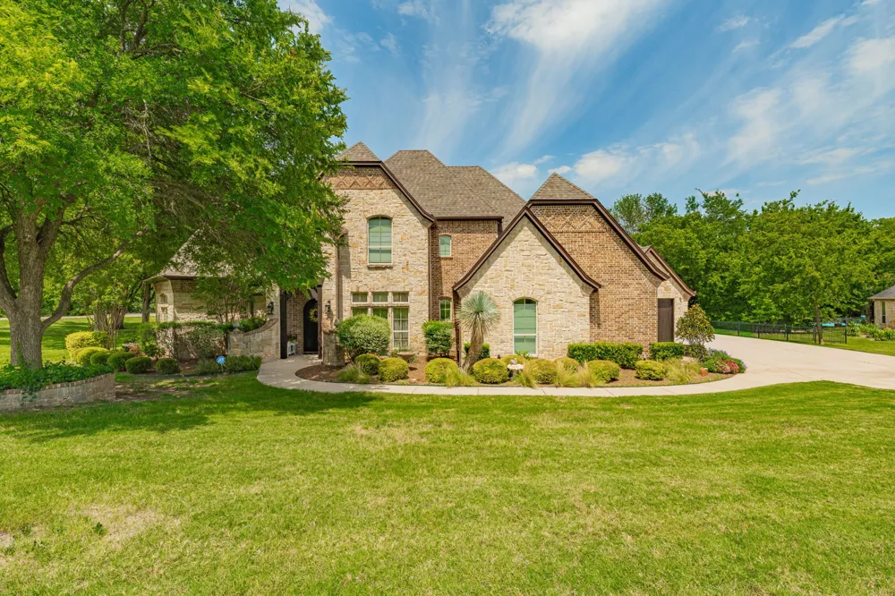 101 Western Breeze Drive Fort Worth, TX 76126