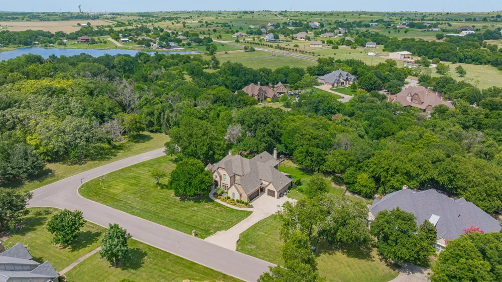 101 Western Breeze Drive Fort Worth, TX 76126