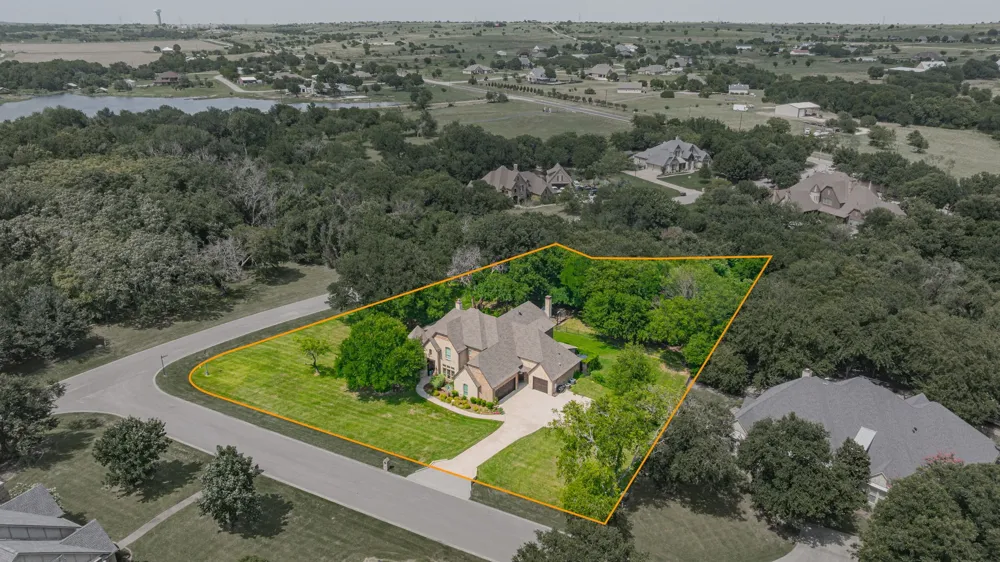 101 Western Breeze Drive Fort Worth, TX 76126