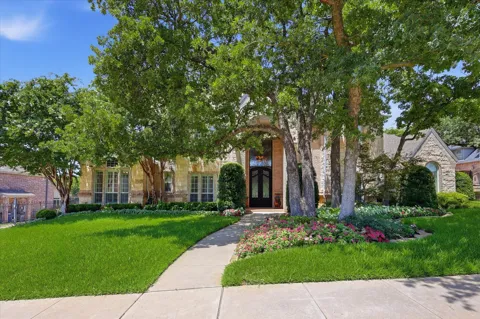 1204 Westwood Drive