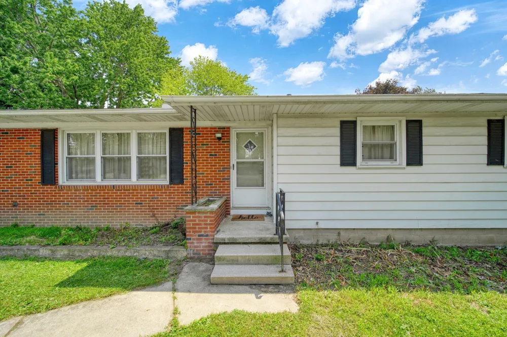 3295 Bent Oak Highway Adrian, MI 49221