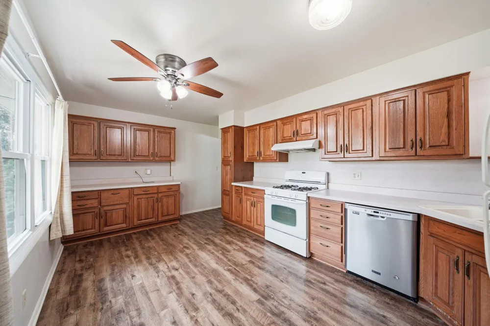 3295 Bent Oak Highway Adrian, MI 49221