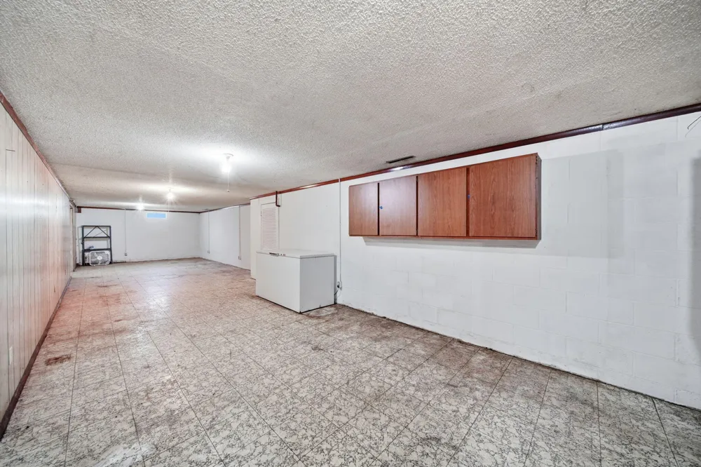 3295 Bent Oak Highway Adrian, MI 49221