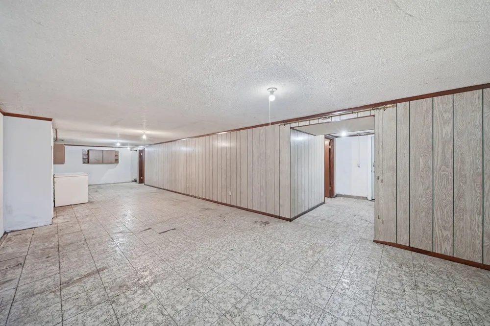 3295 Bent Oak Highway Adrian, MI 49221
