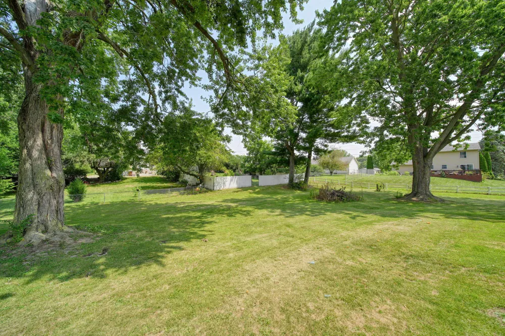 3295 Bent Oak Highway Adrian, MI 49221