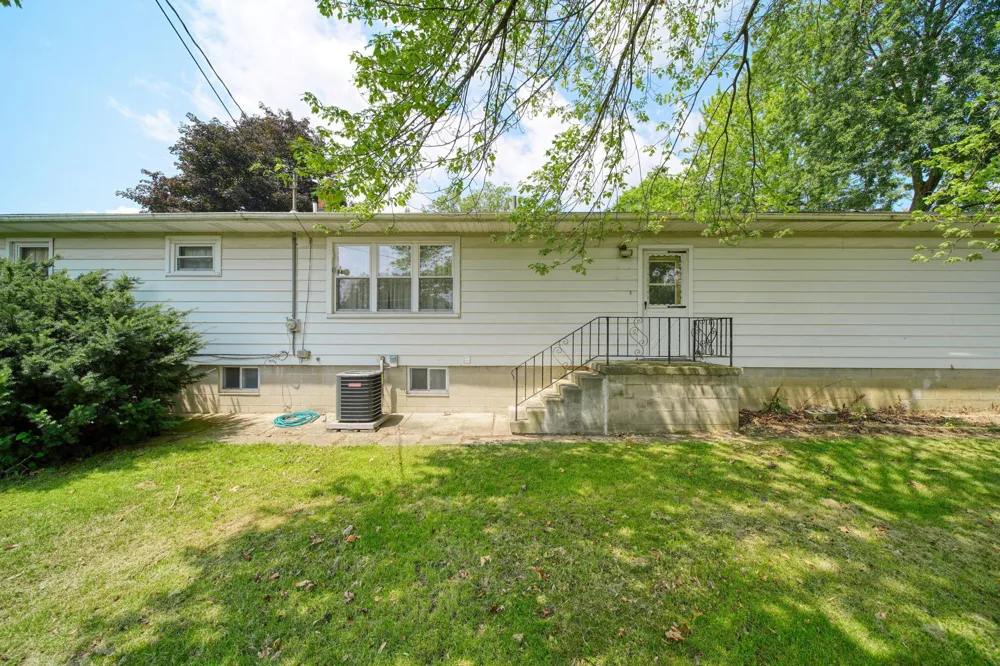 3295 Bent Oak Highway Adrian, MI 49221