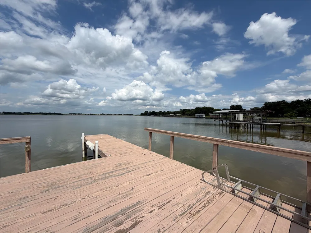 587 Lcr 779 Groesbeck, TX 76642