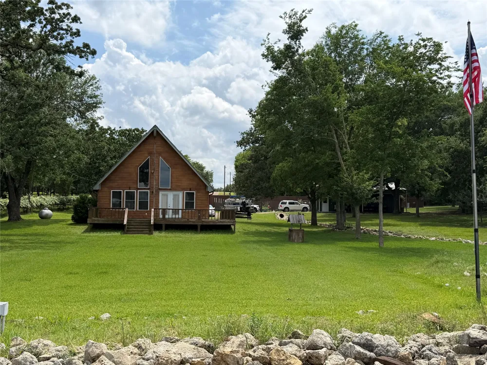 587 Lcr 779 Groesbeck, TX 76642