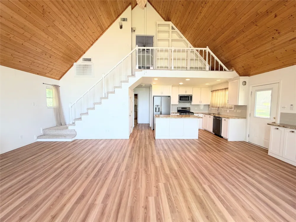 587 Lcr 779 Groesbeck, TX 76642