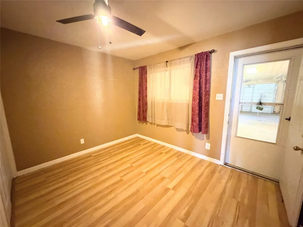 587 Lcr 779 Groesbeck, TX 76642