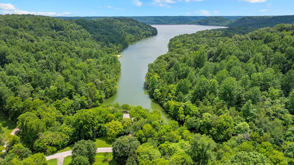 0 Roberts Ridge Rd Manchester, TN 37355