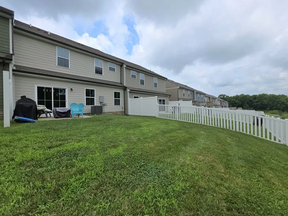 1466 Carderock Springs Dr Gallatin, TN 37066