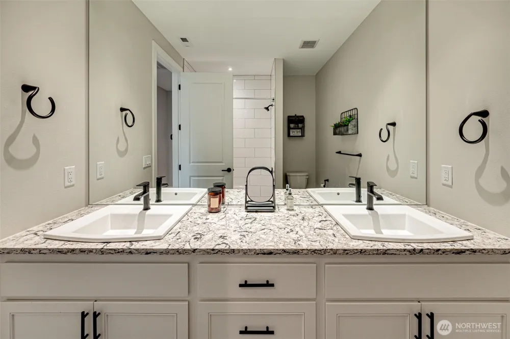 175 Annabelle Street Castle Rock, WA 98611