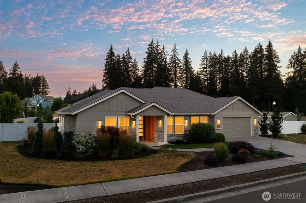 175 Annabelle Street Castle Rock, WA 98611
