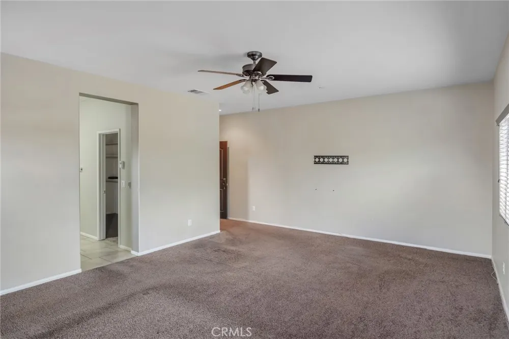 14262 Vincent Adelanto, CA 92301