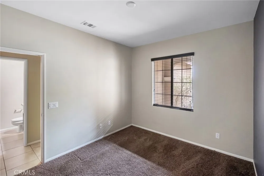14262 Vincent Adelanto, CA 92301
