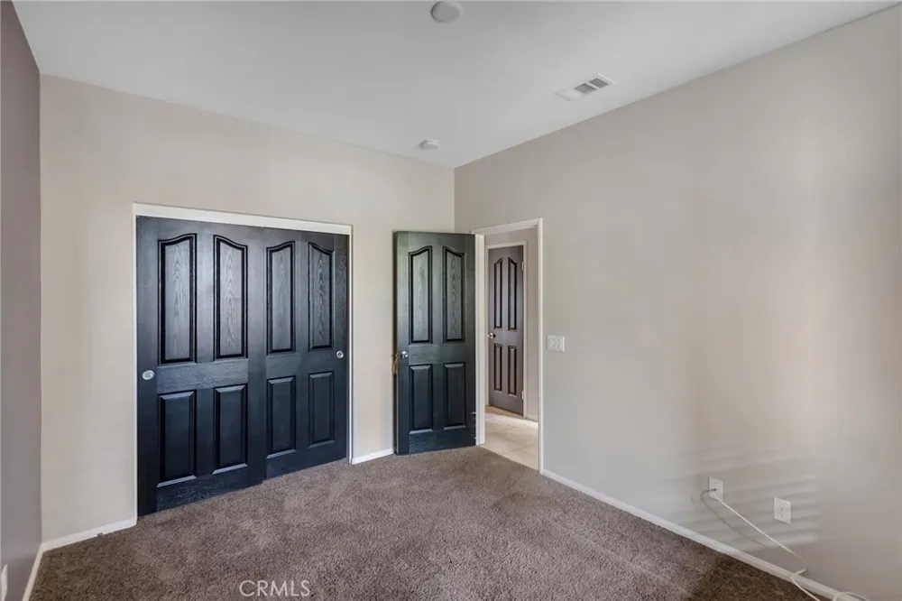 14262 Vincent Adelanto, CA 92301