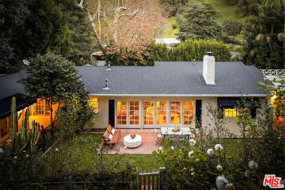 2533 Benedict Canyon Drive Beverly Hills, CA 90210