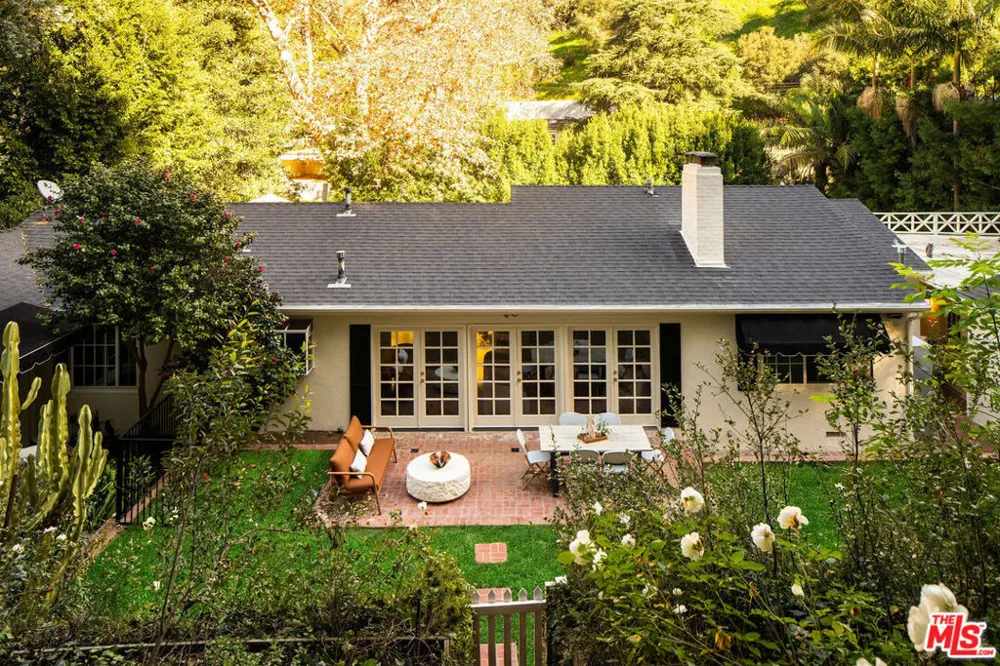 2533 Benedict Canyon Drive Beverly Hills, CA 90210