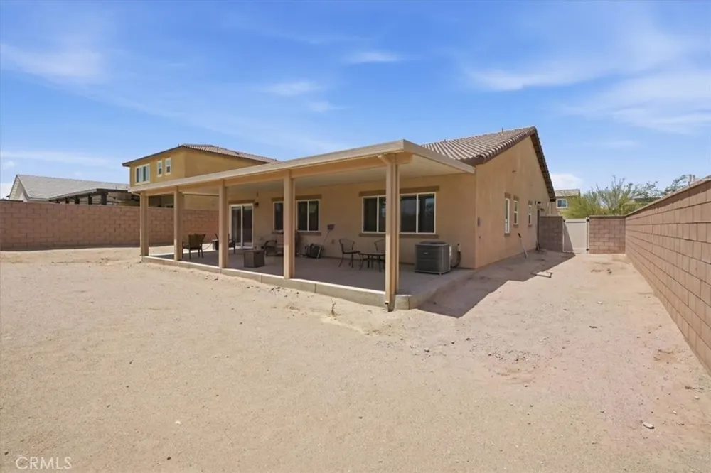 15563 San Francisco Victorville, CA 92394