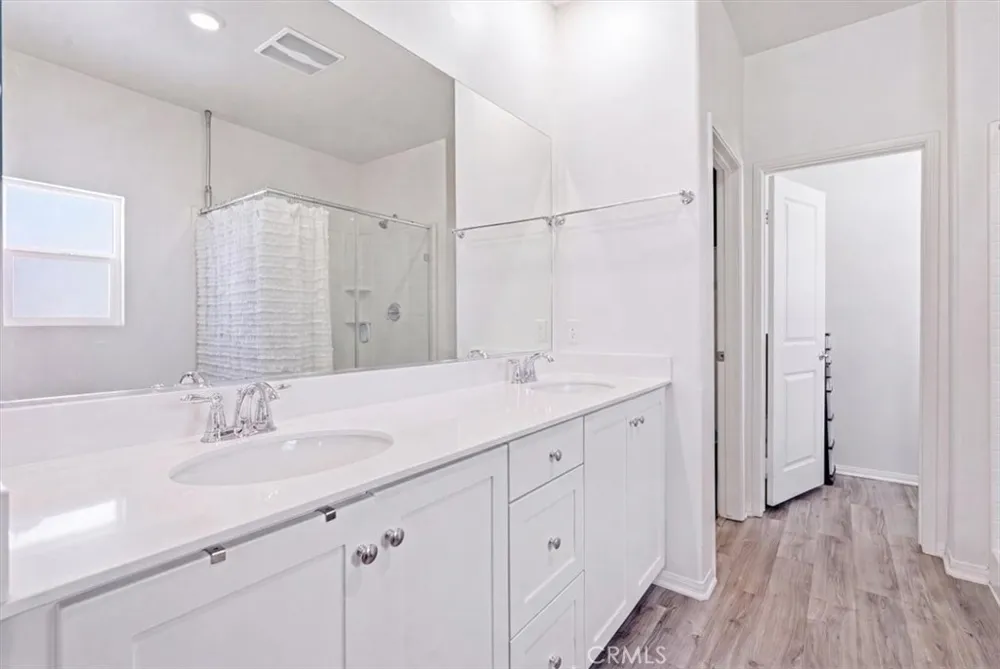 15563 San Francisco Victorville, CA 92394