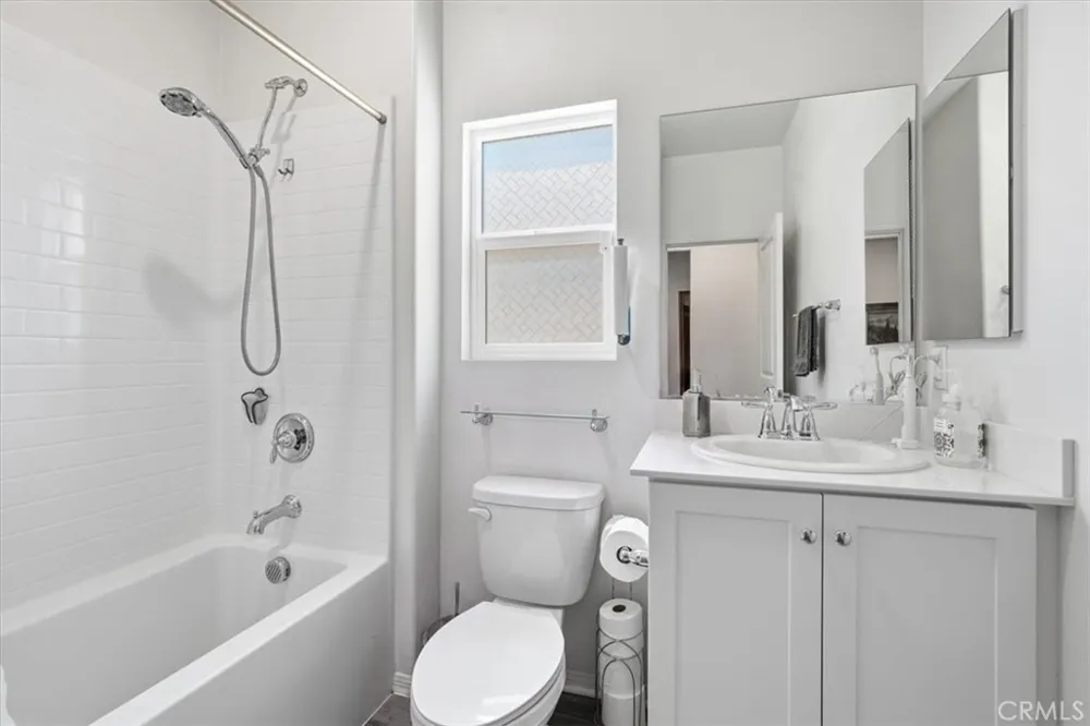 15563 San Francisco Victorville, CA 92394