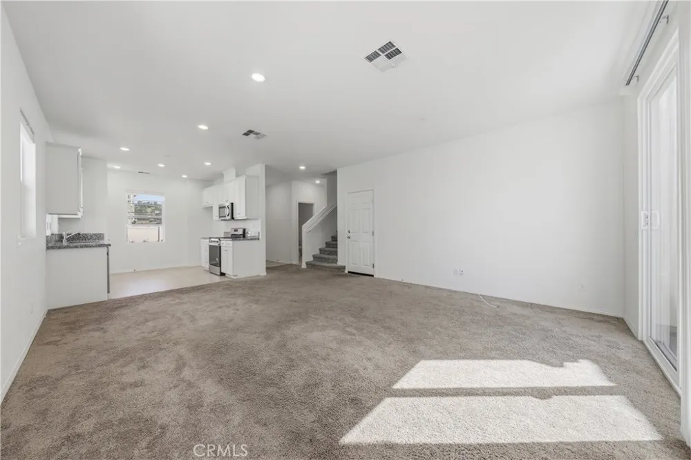 17016 Zion Canyon Country, CA 91387