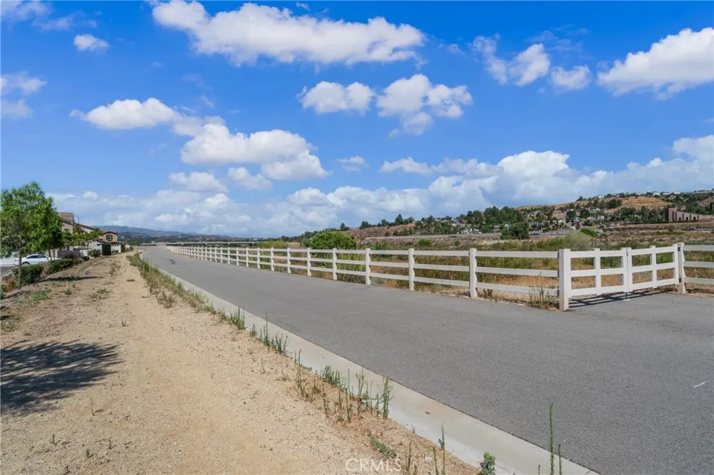 17016 Zion Canyon Country, CA 91387