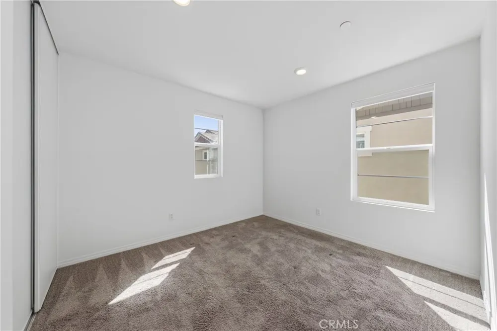 17016 Zion Canyon Country, CA 91387
