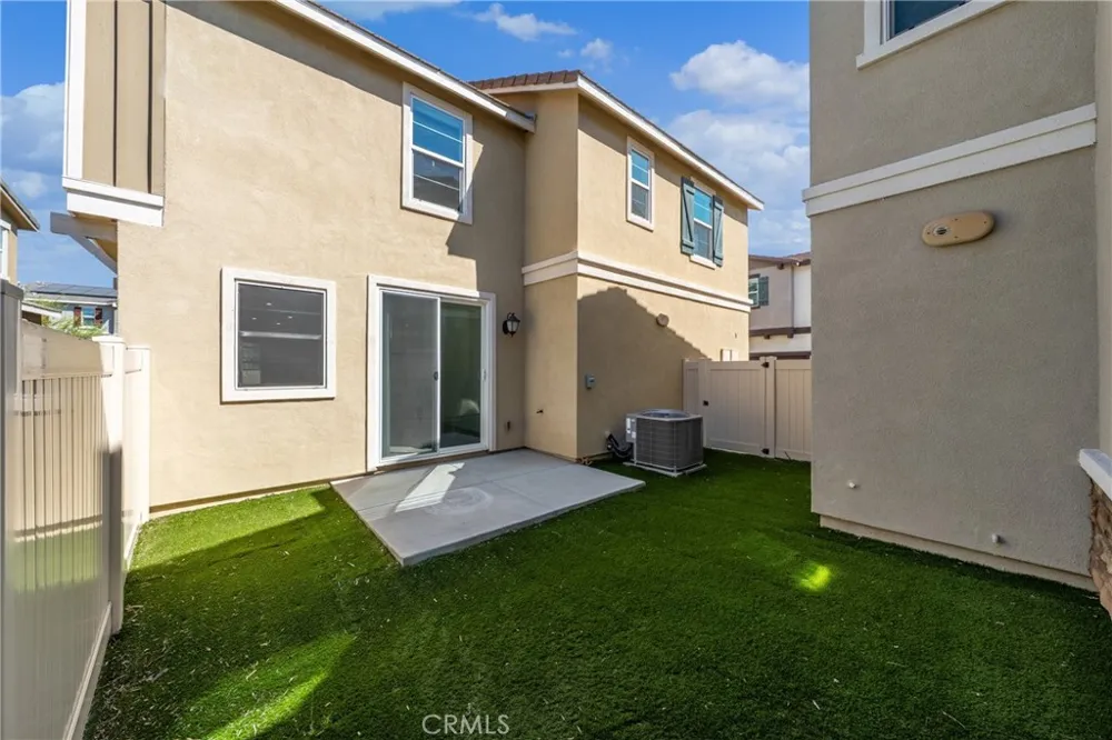 17016 Zion Canyon Country, CA 91387