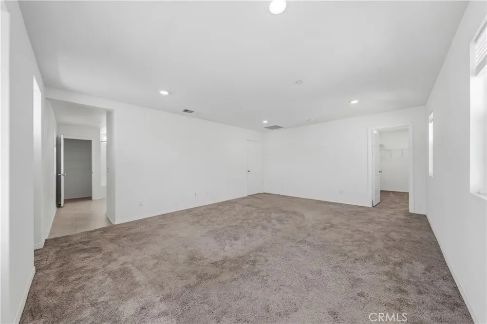 17016 Zion Canyon Country, CA 91387