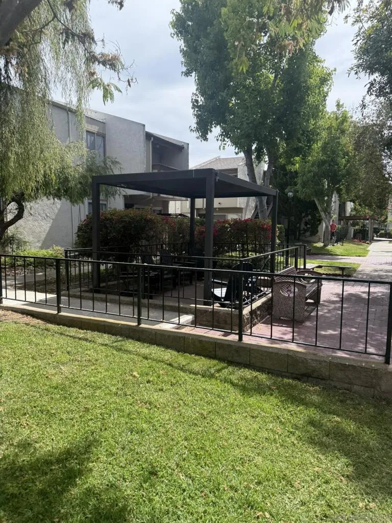 3549 Castle Glen #113 San Diego, CA 92123