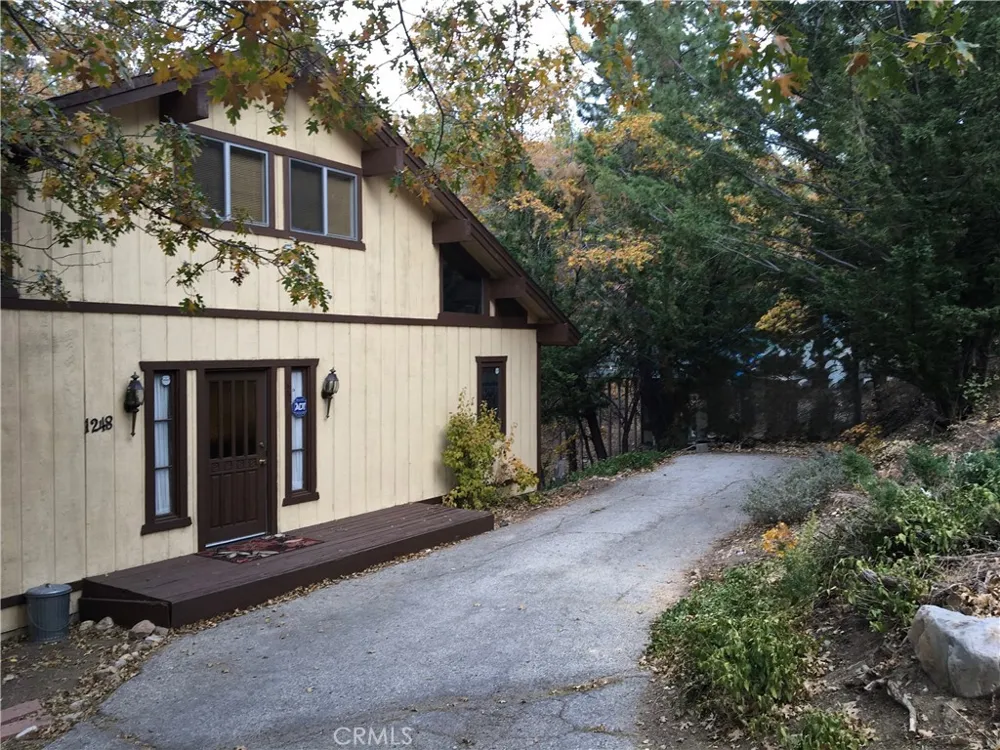 1248 S Minton Big Bear City, CA 92314