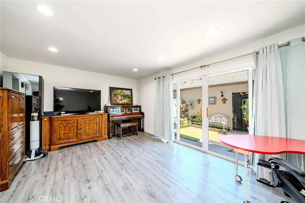 5539 Cajon Buena Park, CA 90621