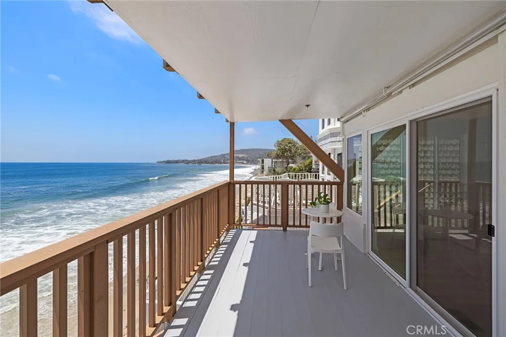 1045 Gaviota Drive #B Laguna Beach, CA 92651