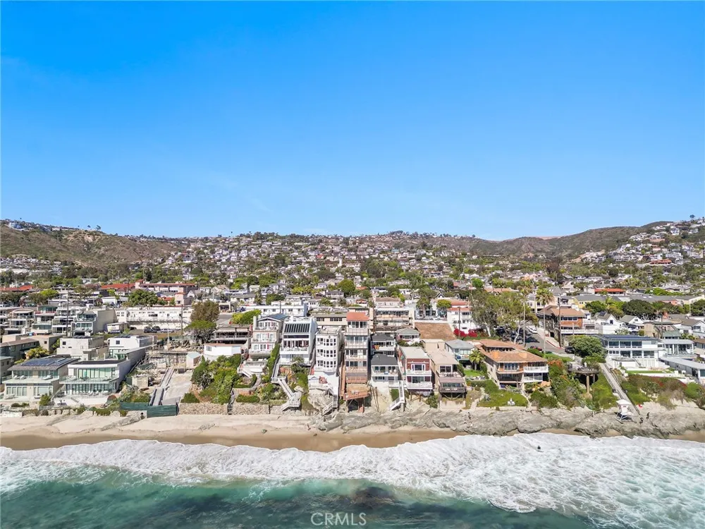 1045 Gaviota Drive #B Laguna Beach, CA 92651
