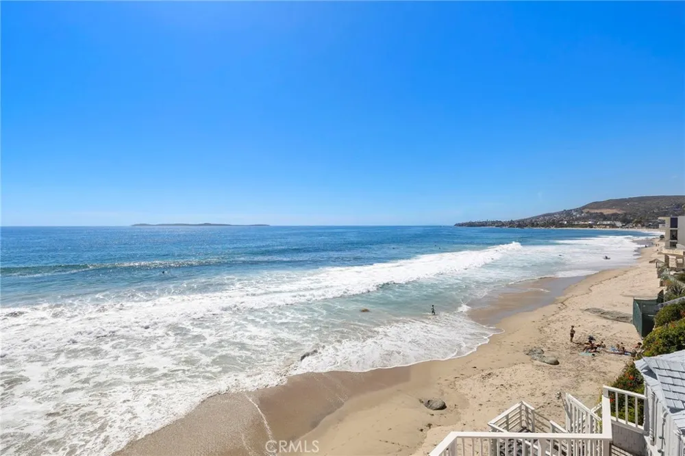 1045 Gaviota Drive #B Laguna Beach, CA 92651